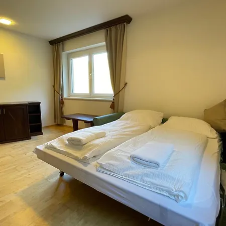 International House Standard Zw 10 Apartamento