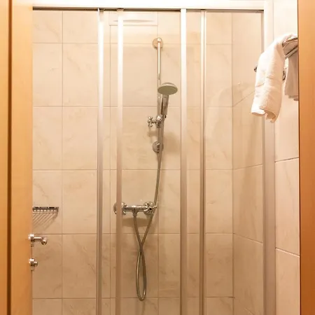 Apartment International House Standard Zw 10