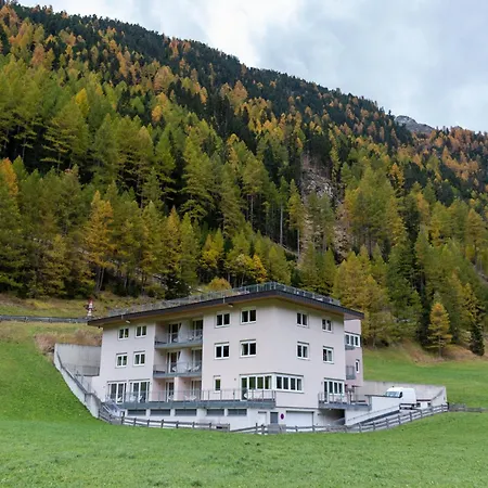 International House Standard Zw 10 아파트